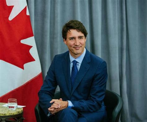 Canada Granting Refugee Status to Fewer Illegal Border Crossers ...