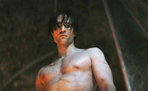 Robert Pattinson Counted Sips Of Water Before Shirtless Scene In The Batman