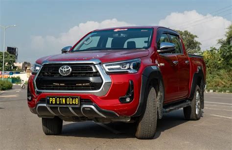 Book Toyota Hilux 2.8L 4x4 AT DSL in Delhi for Self drive