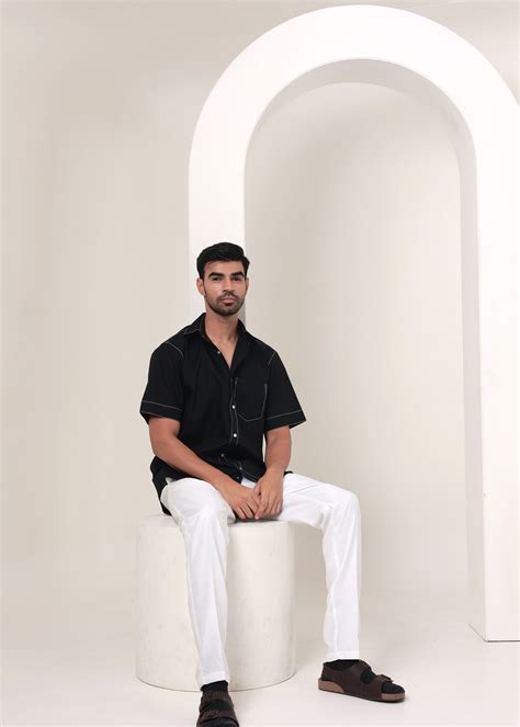 Regular fit solid cotton black shirt – PR LABEL