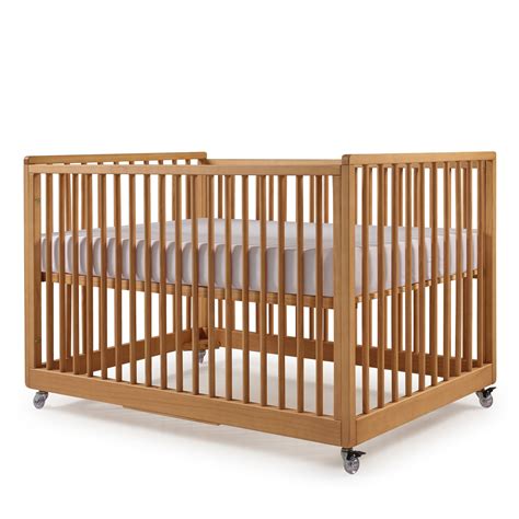 Crib vs. Bassinet: What's the Difference? – Simply Nursery