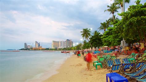 Pattaya Beach - Pattaya, Bangkok | Places to Visit in Pattaya Bangkok ...