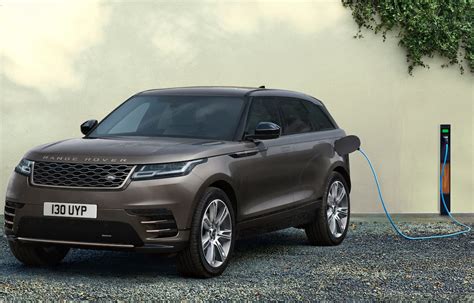 2022 Range Rover Velar gets new features & paint options