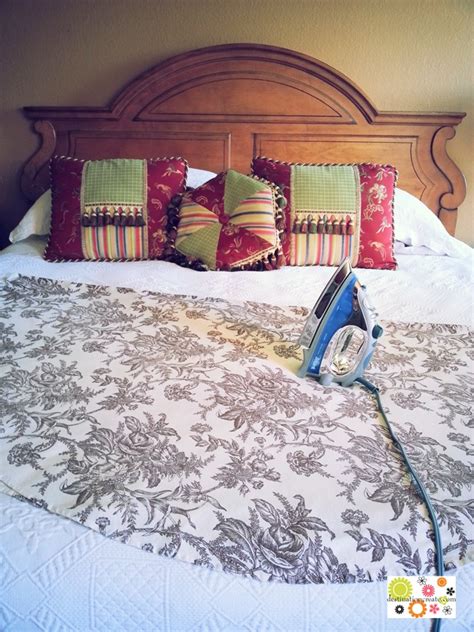 How to Iron a Large Tablecloth 的图像结果