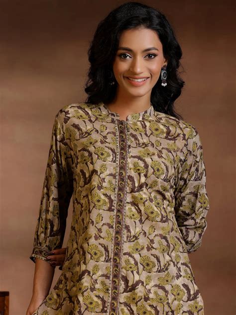 Buy Brown Printed Cotton Straight Kurti Online at Rs.451 | Libas