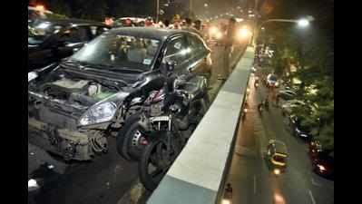 In freak accident, woman falls off flyover at Parle Point, dies | Surat ...