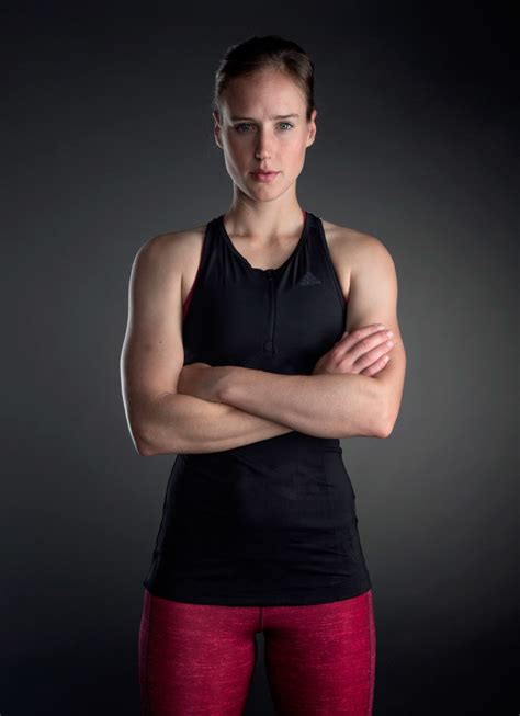 How to get motivated from Australia's hottest female athlete - Vogue ...