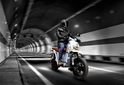 Bumper sale of Go's rugged electric bike, 1 lakh bikes booked in 1 ...