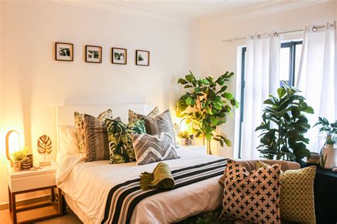Gorgeous Bedroom Decor Ideas With Plants - The Clever Side
