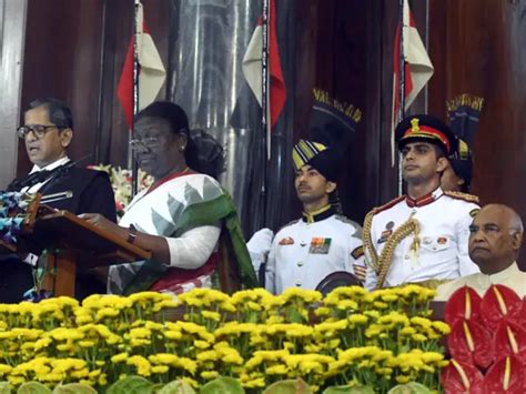 Draupadi Murmu takes oath as 15th President of India in impressive ...