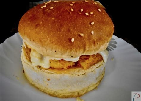 चीज़ बर्गर बनाने की विधि हिंदी में Cheese Burger Recipe in Hindi ...