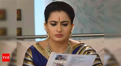 Karthika Deepam written update, February 21, 2019: Soundarya to find ...