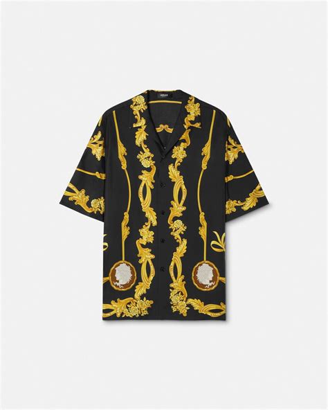 VERSACE PERU | Prendas y accesorios de alta moda