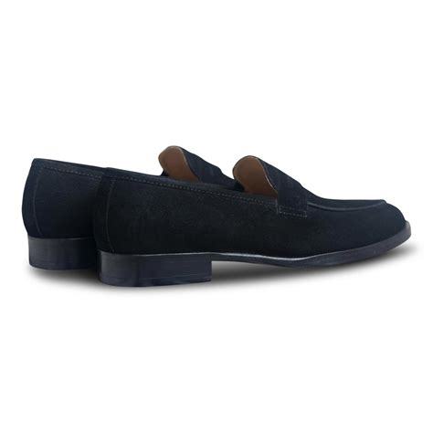 Buy Leather Suede Loafers & Mocassins online for Men in India | dmodot