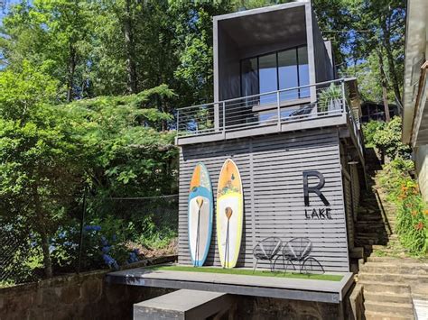 R LAKE – Tiny Modern Lake House on Lake Rabun - Tiny houses for Rent in ...