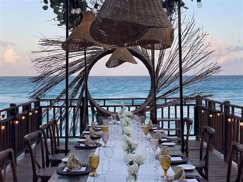 Cancun Mexico | the Best Seadust Cancun Restaurants