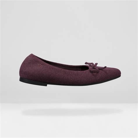 Bonny Round Toe Foldable Washable Flats in Bordeaux Red | VIVAIA
