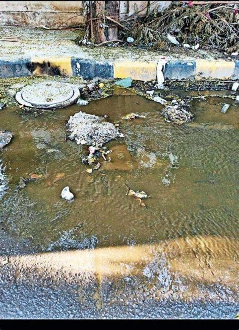 Drainage overflow getting worse in West Marredpally | Hyderabad News ...