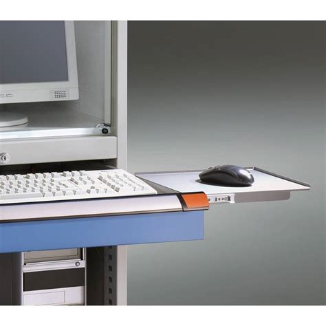 Inside a Computer Cabinets 的图像结果