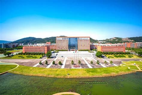 广东民办本科大学排名：珠海科技学院第一，广州商学院上榜_排行榜123网