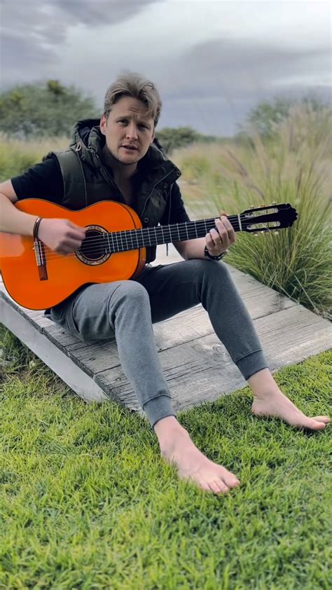 Alexander Acha's feet