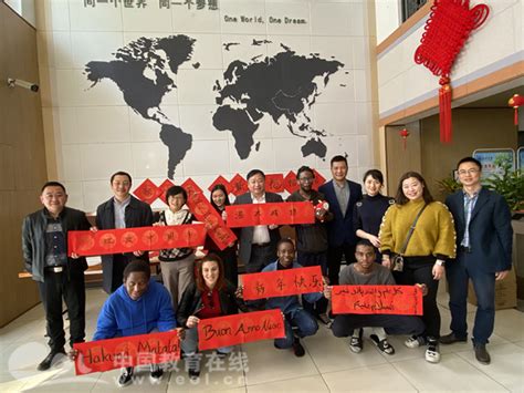 中国教育在线：“今年我在温大过年” 温州大学留学生感受浓浓中国年味儿-国际教育学院
