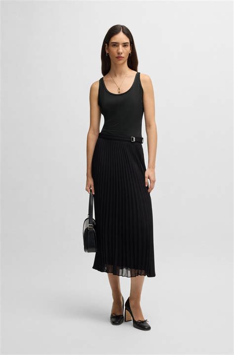 BOSS - Tank top with ribbed structure - Black