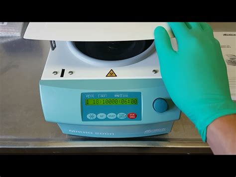 Refrigerated Centrifuge - Hettich Refrigerated Centrifuge, For ...