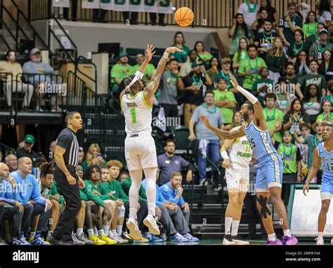 Tampa, Florida, USA. 5th Mar, 2024. University of South Florida Bulls SELTON MIGUEL (1) shoots a ...