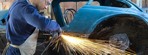 Auto Collision Technology Program 的图像结果