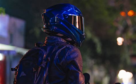 Steelbird SBH-25 Breeze On Ombre 7Wings ISI Certified Full Face Helmet ...