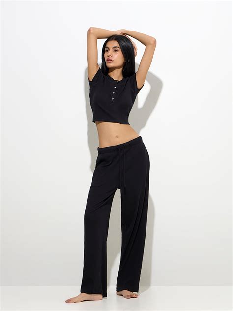 Buy Superstar Black Ribbed-Textured High-Rise Cotton Pants from Westside