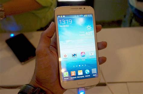 Samsung Galaxy Mega 6.3 and 5.8: First Impressions