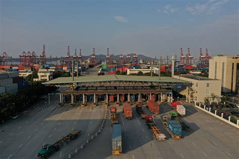 宁波舟山港外集卡复工司机人数一周增长超2倍 - 手机新蓝网