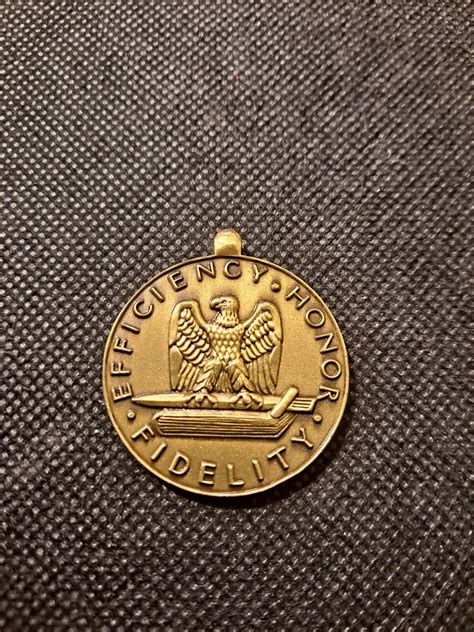 EFFICIENCY HONOR FIDELITY MILITARY AWARD MEDAL! e7566UXX | eBay