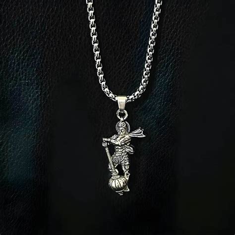 Hanuman Locket - Buy Hanuman Locket online at Best Prices in India ...