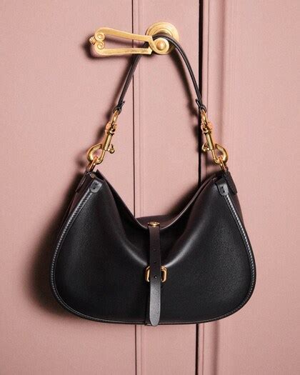 Women Collection: luxury clothing, bags & accessories | ETRO