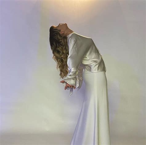 Striking a pose | Scrolller