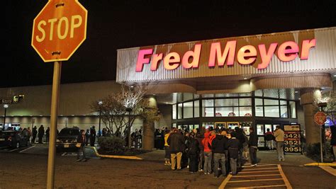 Bi-Mart, Fred Meyer, Walmart, Dick's Sporting Goods raise gun sale age