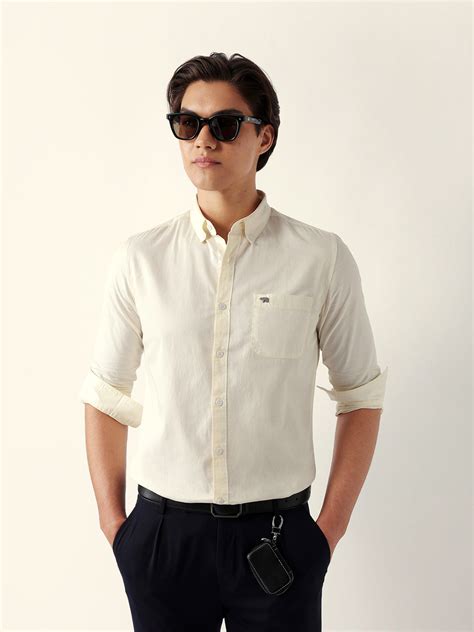 Shop Cream Solid Slim Fit Cotton Casual Shirt Online. | The Bear House