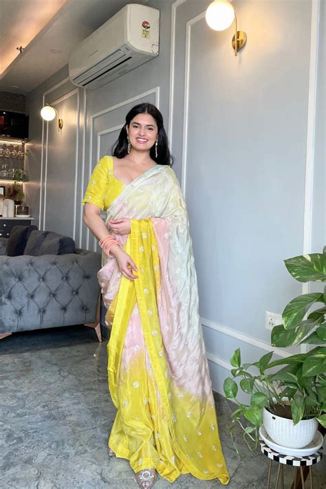 Buy Modern Sarees online | Shop Contemporary Sarees at Anuki.in