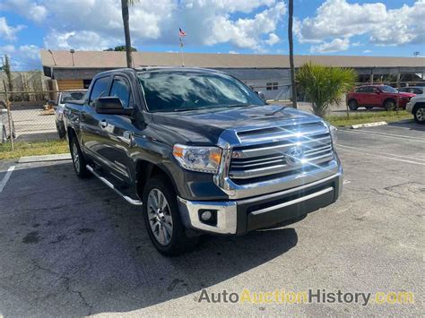 5TFEW5F13HX227042 2017 TOYOTA TUNDRA CREWMAX SR5 - View history and price at AutoAuctionHistory