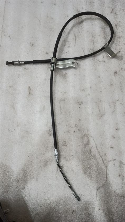J95930044 PARKING BRAKE CABLE BEAT RIGHT SIDE – CarTrends