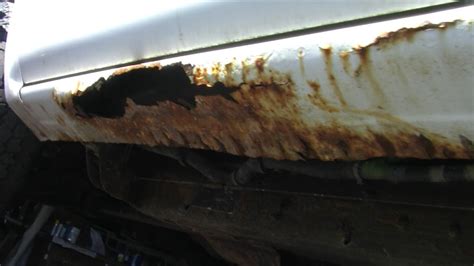 Repairing GMC Rocker Panel Slip-On 的图像结果