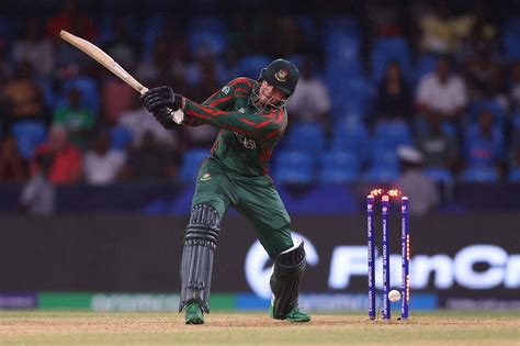 Taskin Ahmed is bowled | ESPNcricinfo.com