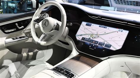 Mercedes shows off new EQE and delivers 2025 electric promis – The ...