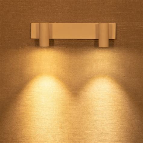 Alaska Double LED Picture Light for Painting & Frames | Light & Living