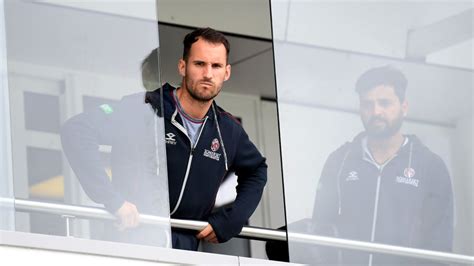 Monty Python Cricket 的图像结果