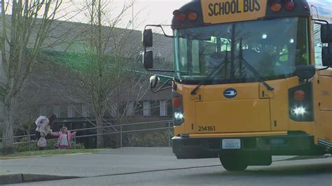 3 elementary schools recommended for consolidation in Bellevue | king5.com