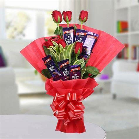Buy / Send Chocolate Rose Bouquet Gifts Online Same Day & Midnight ...